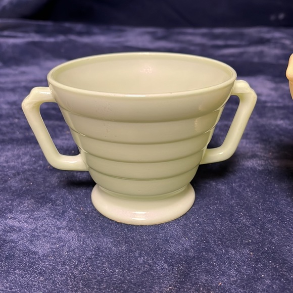 Pastel Green and Yellow Creamer and Sugar Bowl Set - Picture 2 of 5